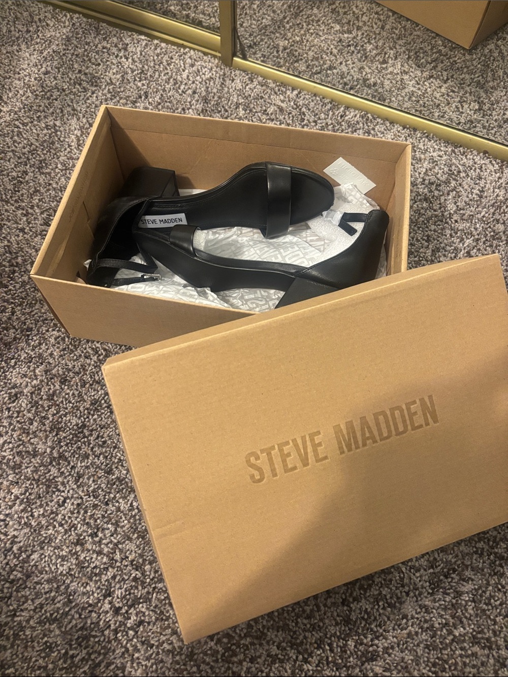 Steve Madden Black Open-Side Low Heel Sandals